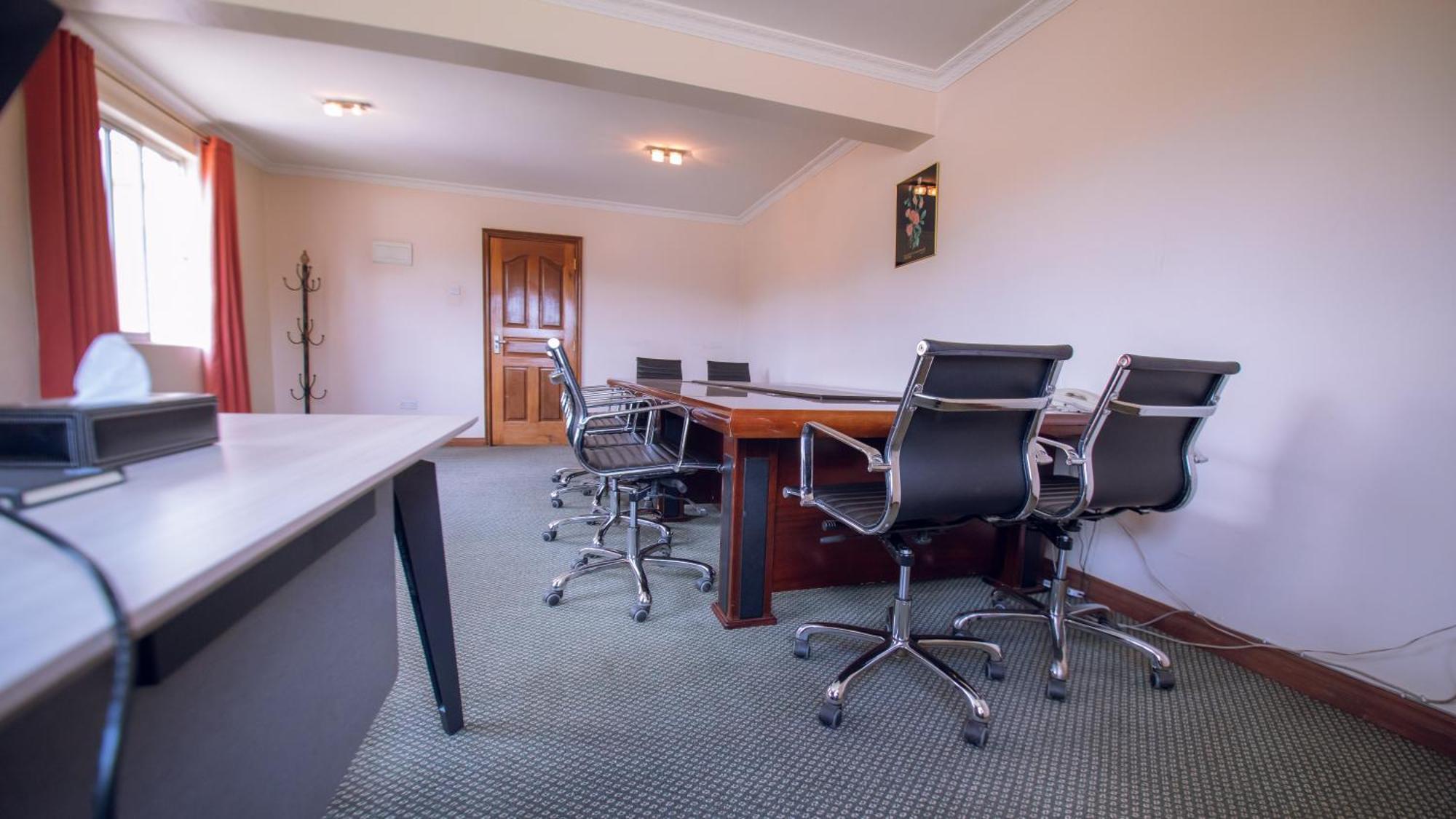 Longview Suites Hotel Nairobi Buitenkant foto
