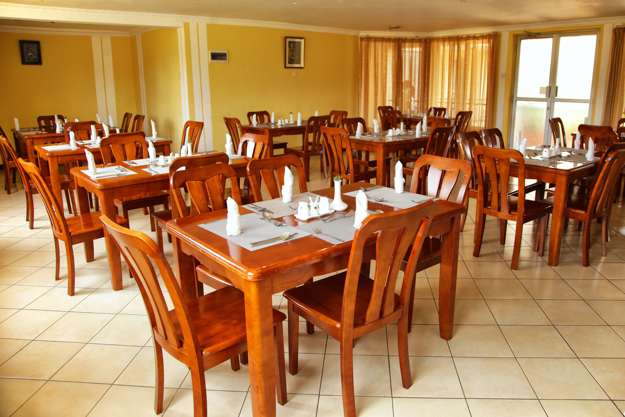 Longview Suites Hotel Nairobi Buitenkant foto
