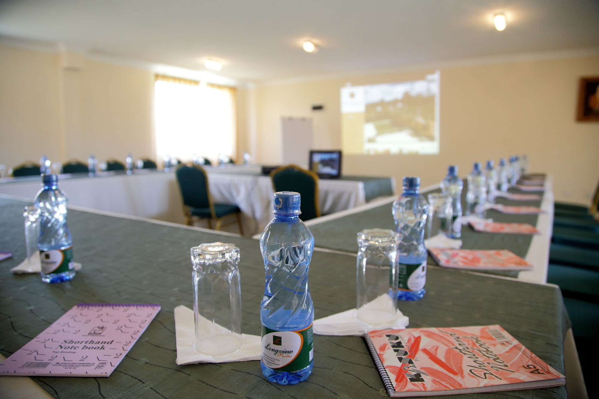 Longview Suites Hotel Nairobi Buitenkant foto