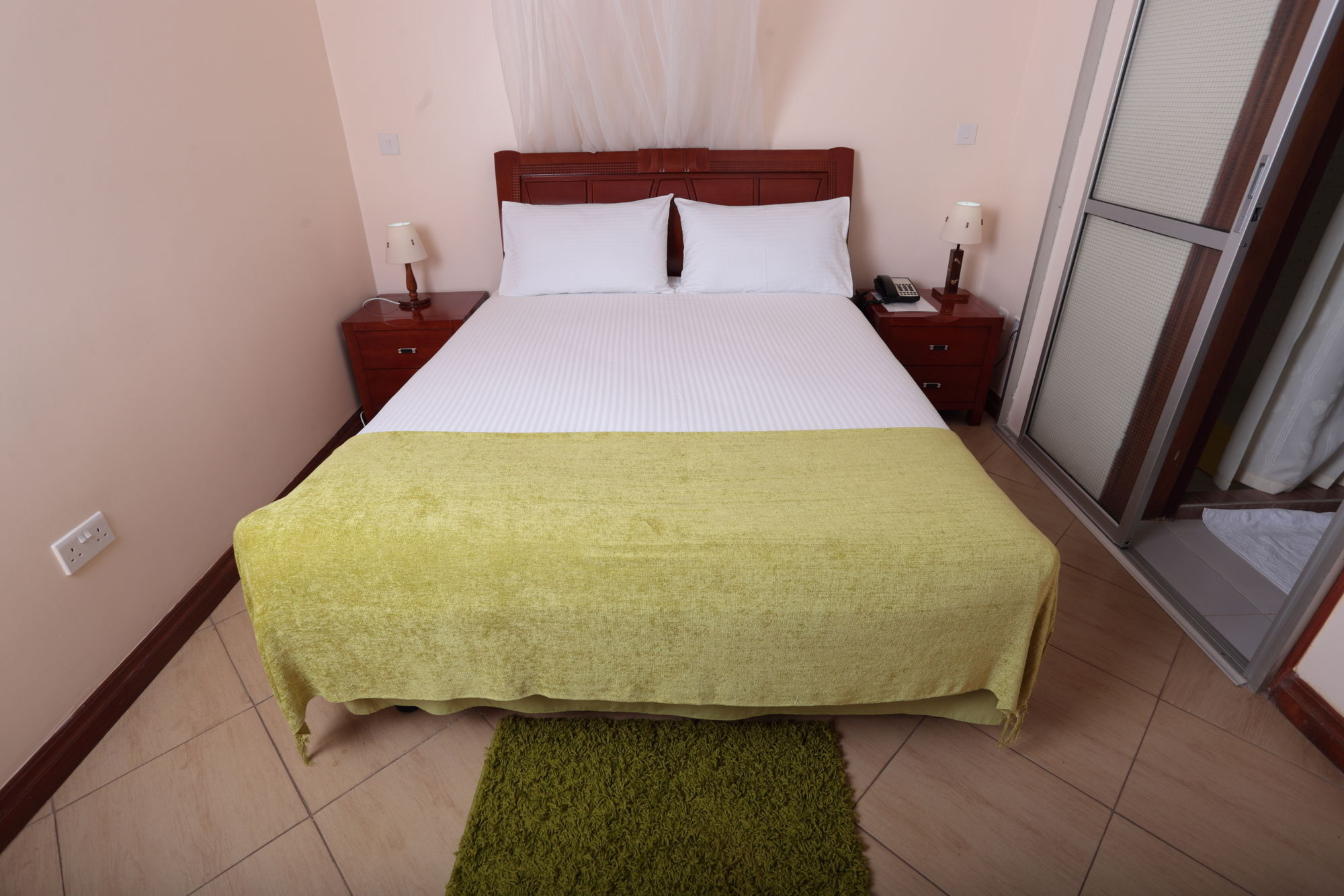 Longview Suites Hotel Nairobi Buitenkant foto